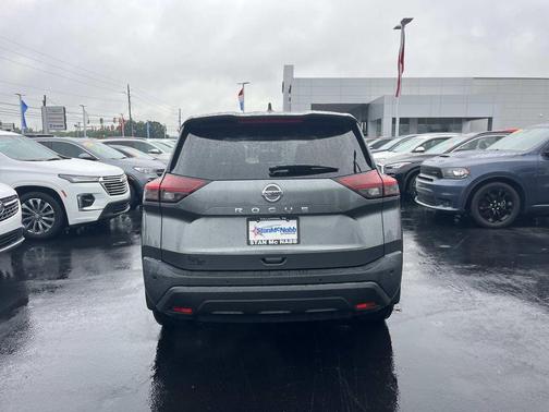 2021 Nissan Rogue S