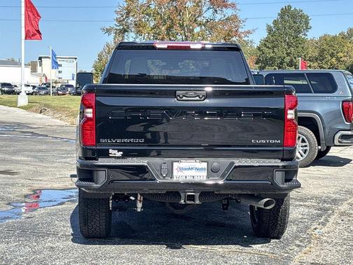 2026 Chevrolet Silverado 2500 Custom
