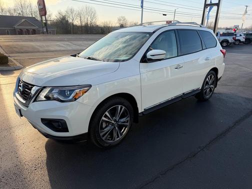 2019 Nissan Pathfinder Platinum