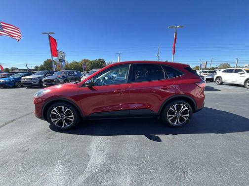 2021 Ford Escape SE