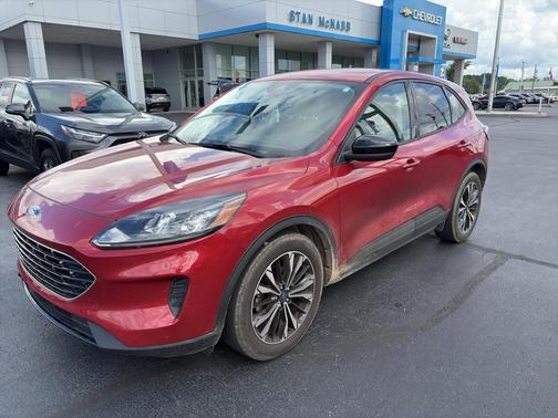 2021 Ford Escape SE