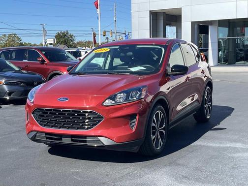 2021 Ford Escape SE