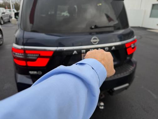 2021 Nissan Armada SL 2WD