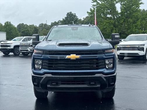 2025 Chevrolet Silverado 2500 Custom