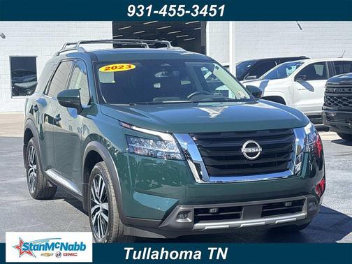 2023 Nissan Pathfinder Platinum 4WD