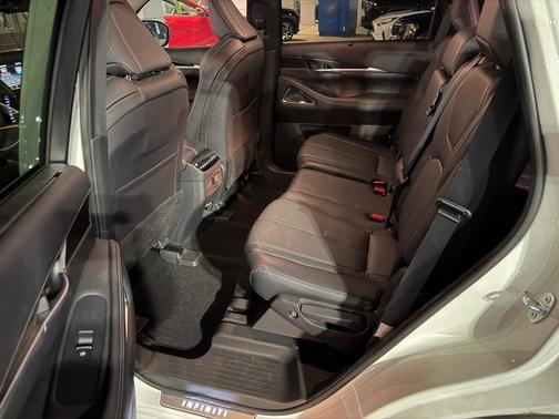 2022 INFINITI QX60 SENSORY