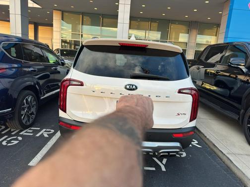 2020 Kia Telluride S