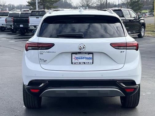 2023 Buick Envision Essence AWD