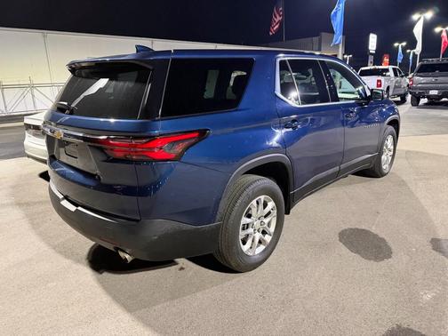 2023 Chevrolet Traverse LS