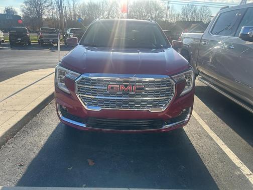 2024 GMC Terrain Denali