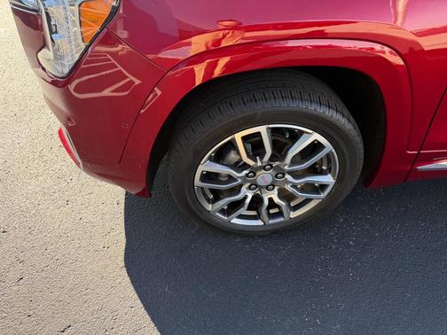 2024 GMC Terrain Denali