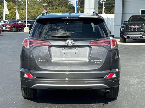 2017 Toyota RAV4 Platinum