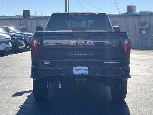 2026 GMC Sierra 2500 Denali