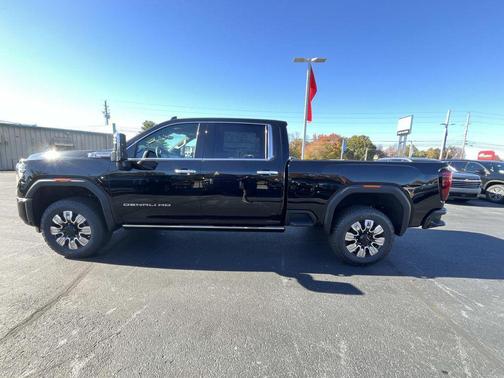 2026 GMC Sierra 2500 Denali