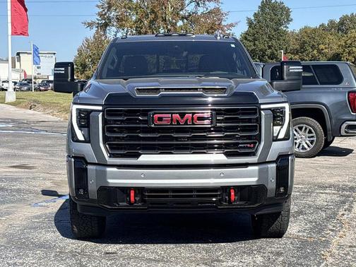 2026 GMC Sierra 2500 AT4