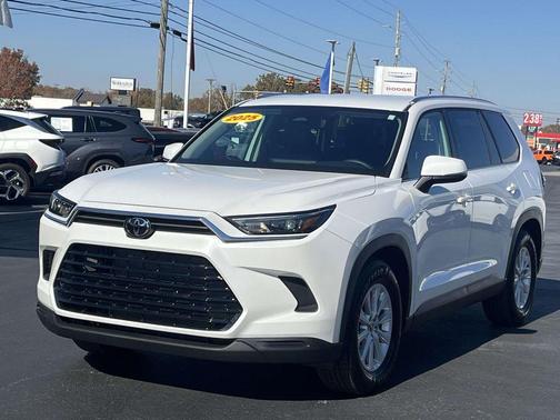 2025 Toyota Grand Highlander XLE