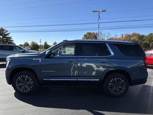 2026 GMC Yukon 2WD Elevation