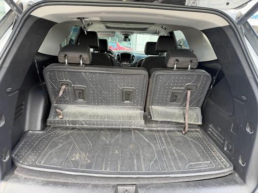 Summit White 2020 Chevrolet Traverse LT Leather
