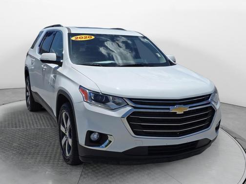 Summit White 2020 Chevrolet Traverse LT Leather