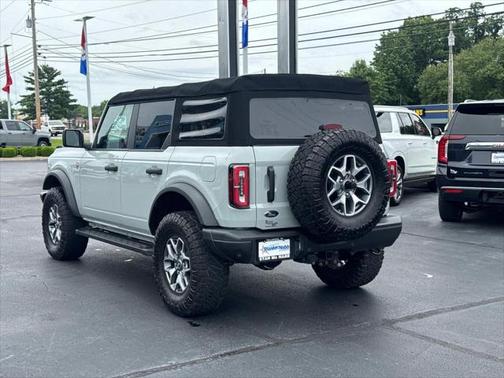 2022 Ford Bronco Badlands