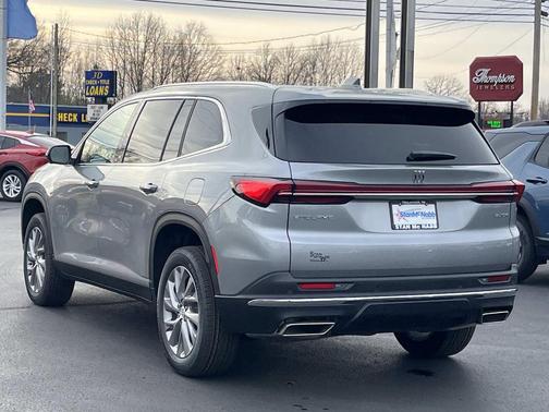 moonstone gray metallic 2026 Buick Enclave Preferred