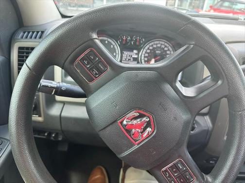 2012 RAM 1500 ST
