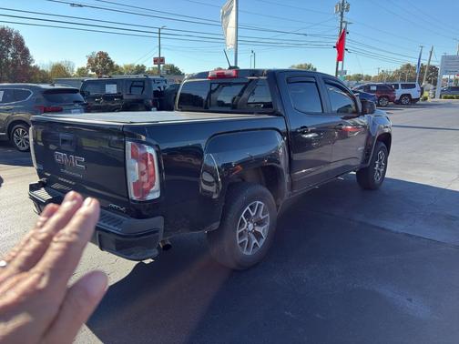 2021 GMC Canyon AT4