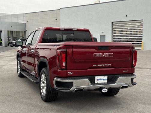 2021 GMC Sierra 1500 SLT