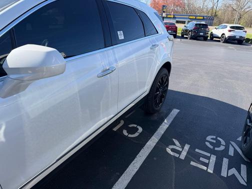 2017 Cadillac XT5 Premium Luxury