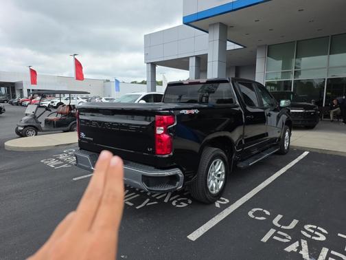Black 2019 Chevrolet Silverado 1500 LT