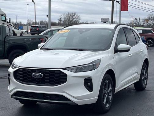 2023 Ford Escape ST-Line Select