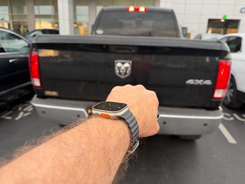 2018 RAM 3500 Tradesman Crew Cab 4x4 6'4' Box