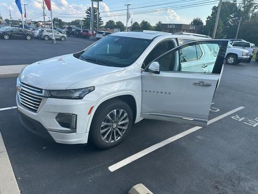 2023 Chevrolet Traverse Premier