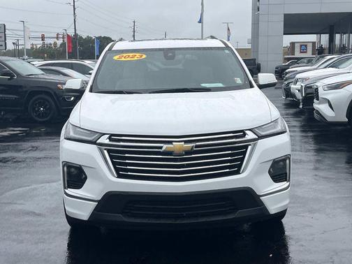 2023 Chevrolet Traverse Premier
