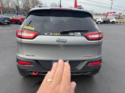 2017 Jeep Cherokee Trailhawk