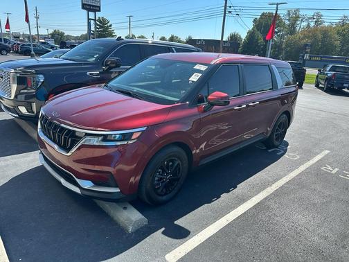 2024 Kia Carnival LX