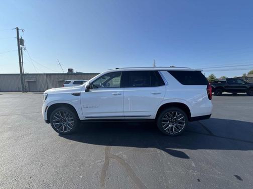 2025 GMC Yukon Denali Ultimate