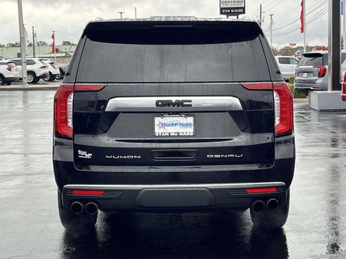 2022 GMC Yukon XL Denali
