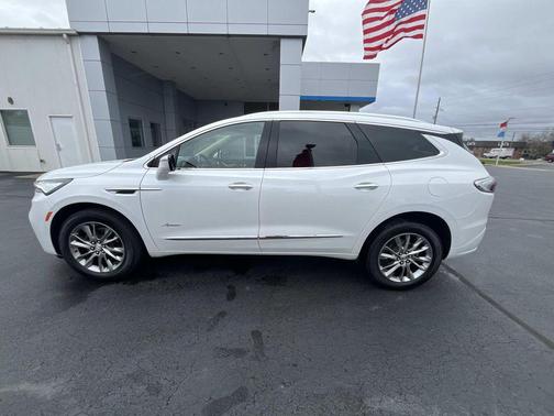 2023 Buick Enclave Avenir FWD