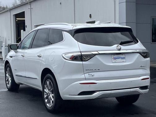 2023 Buick Enclave Avenir FWD