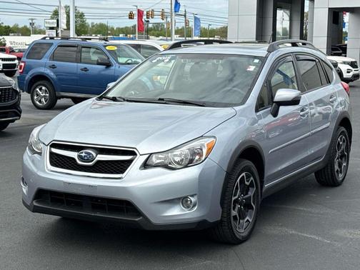 Ice Silver Metallic 2015 Subaru XV Crosstrek 2.0i Limited
