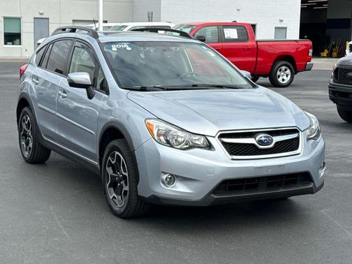 Ice Silver Metallic 2015 Subaru XV Crosstrek 2.0i Limited