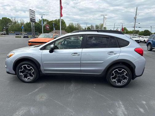 Ice Silver Metallic 2015 Subaru XV Crosstrek 2.0i Limited