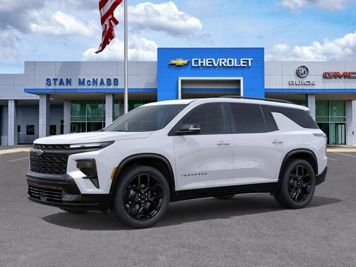 Polar White Tricoat 2026 Chevrolet Traverse RS