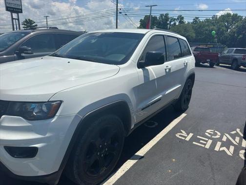 2019 Jeep Grand Cherokee Upland