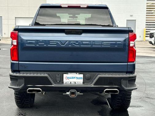 2022 Chevrolet Silverado 1500 Custom Trail Boss