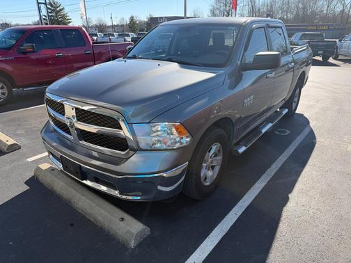 2013 RAM 1500 SLT