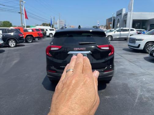 2022 GMC Terrain SLE