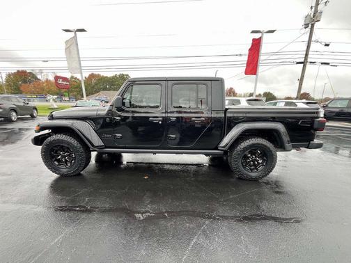 2021 Jeep Gladiator Willys 4x4