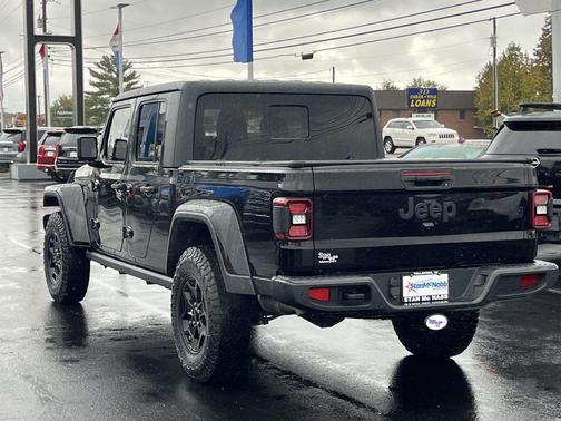 2021 Jeep Gladiator Willys 4x4